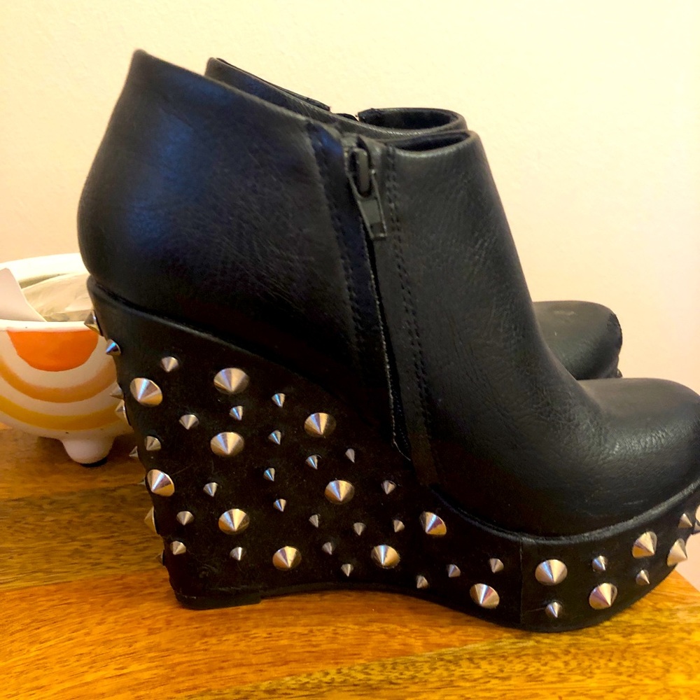 Deena and ozzy studded wedges